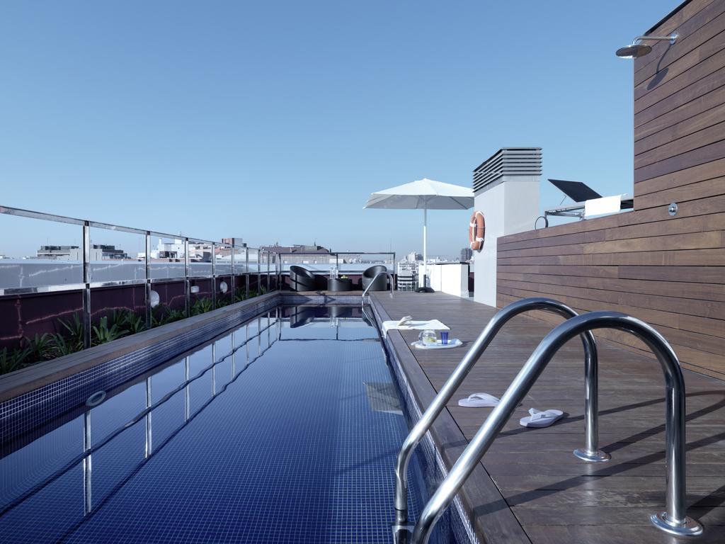 מלון ברצלונה Residencia Melon District Marina מראה חיצוני תמונה